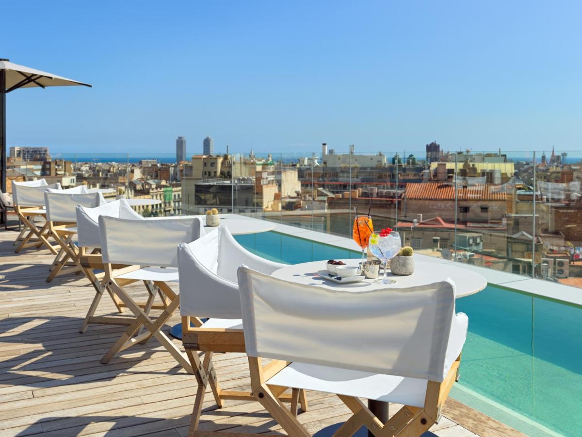 Hotel The One Barcelona Gl Esterno foto Rooftop pool