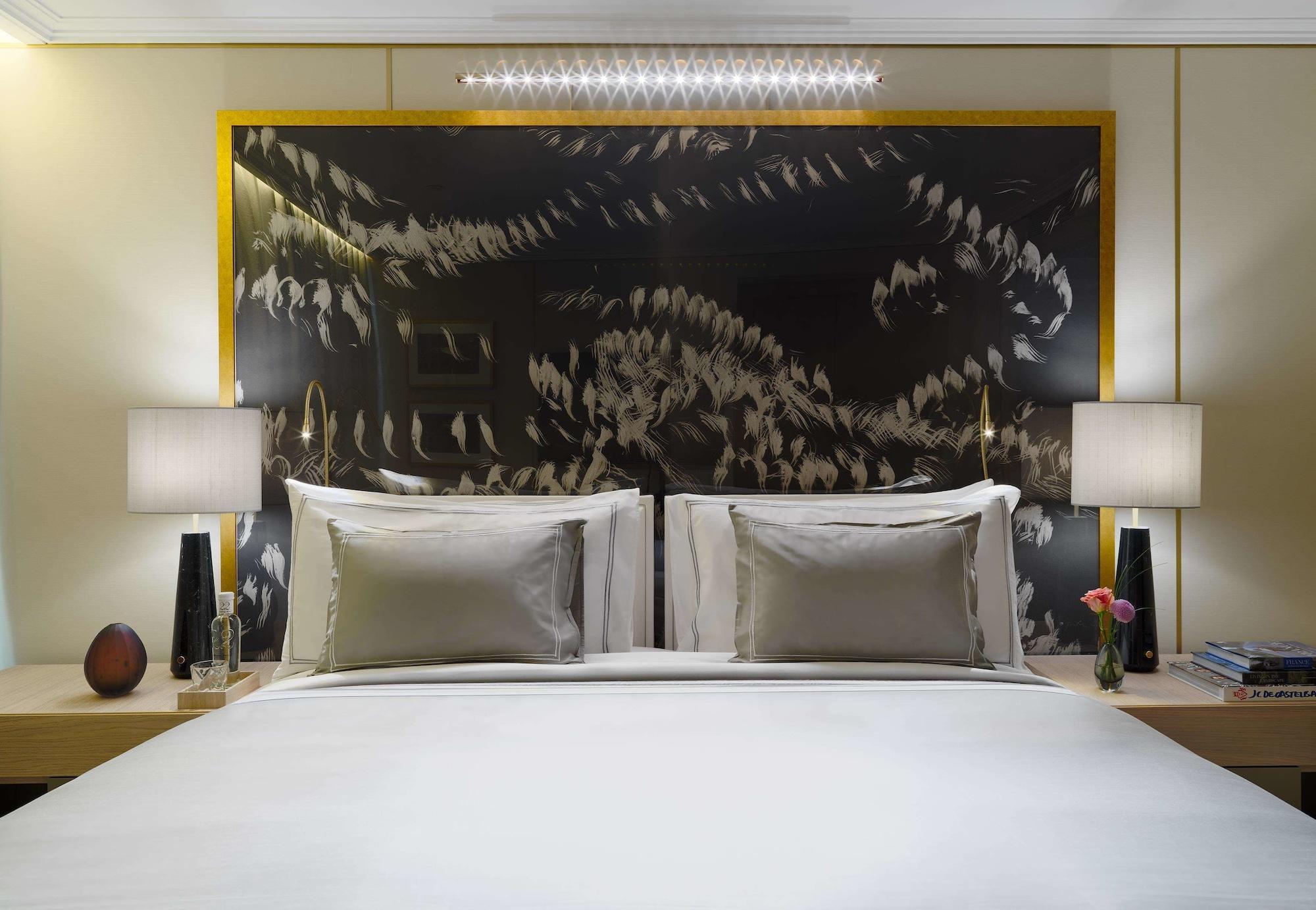 Hotel The One Barcelona Gl Esterno foto A bedroom at the hotel